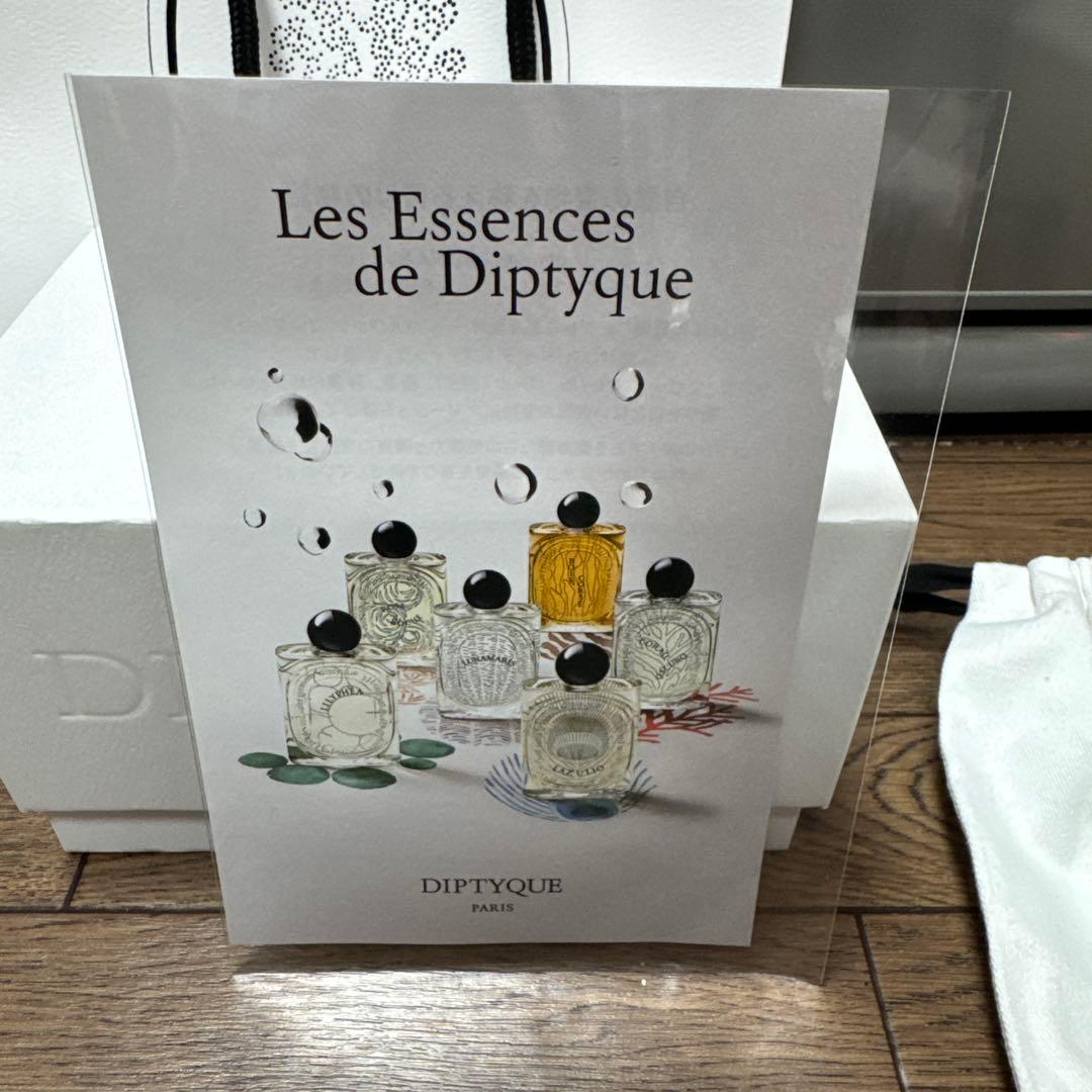 Diptyque Figuier パフュームキャンドル 300g箱入紙袋リボン付