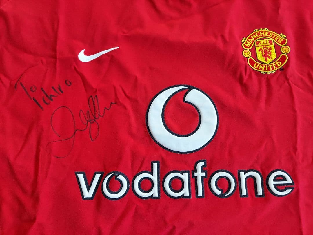 ★デイビット・ベッカム『直筆サイン入り ユニフォーム』マンチェスターユナイテッド