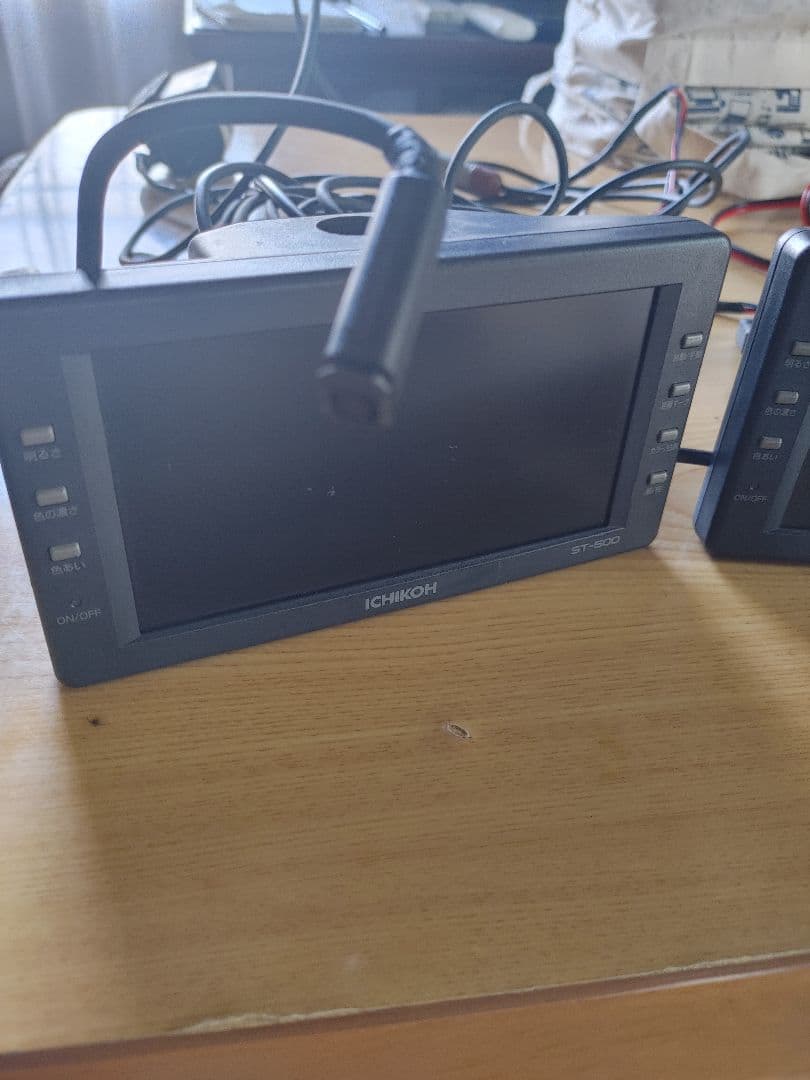 市光工業バックカメラモニター一式　 モニター2台
