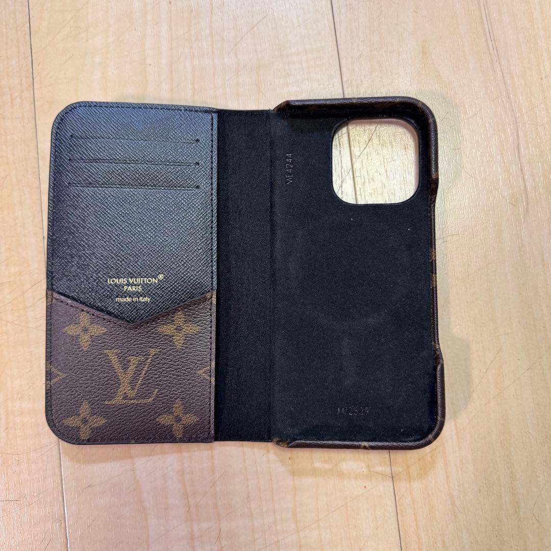 Louis Vuitton 手帳型ケース モノグラム　Iphone 16 pro