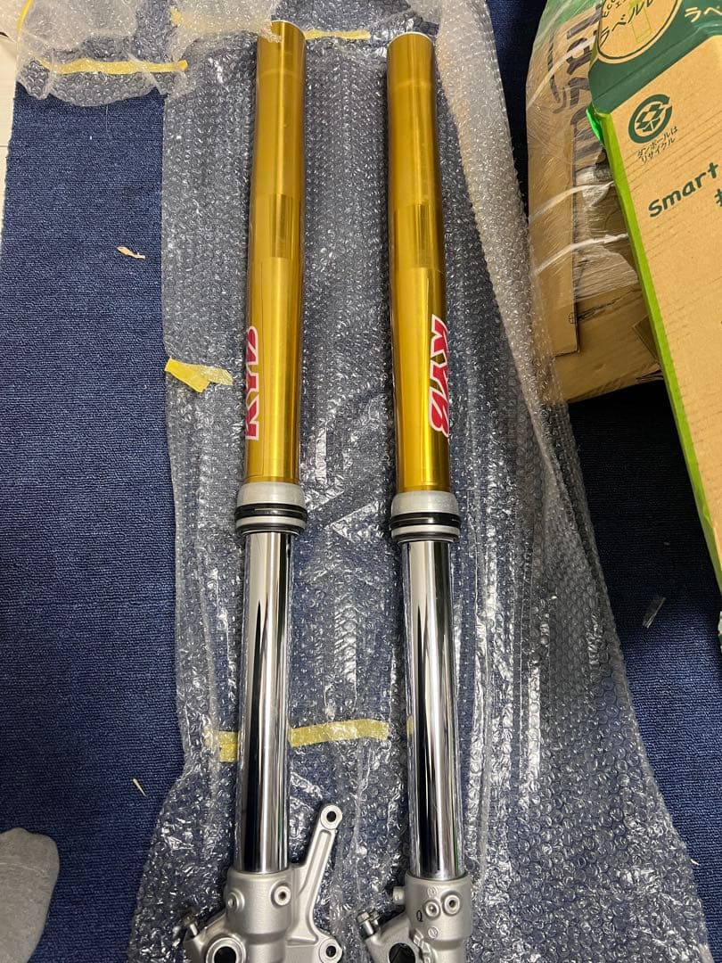 WR250R 後期フロントフォーク　業者にてオーバーホール済み品です