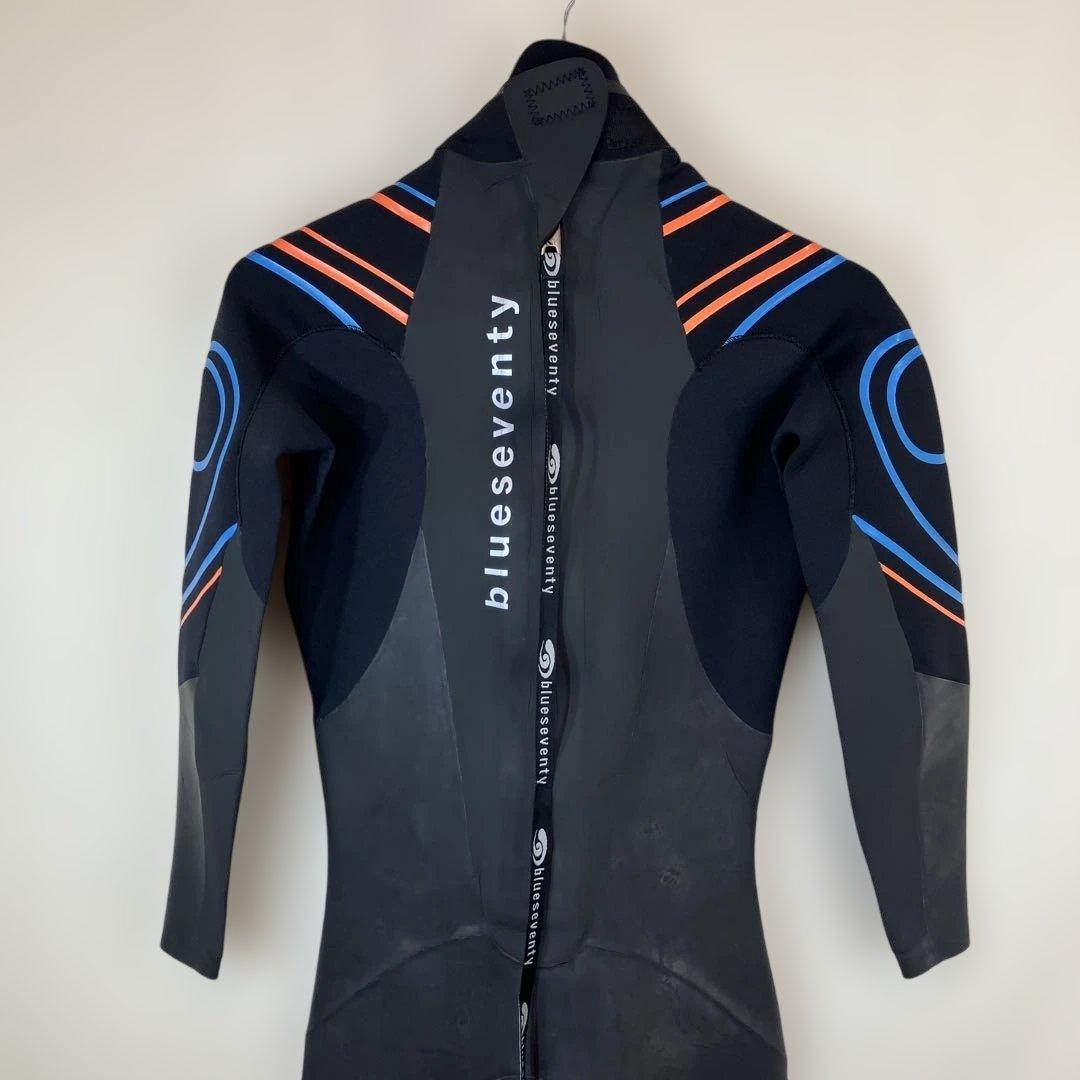 JTU公認　トライアスロン　blueseventy ウェットスーツ　M ブラック