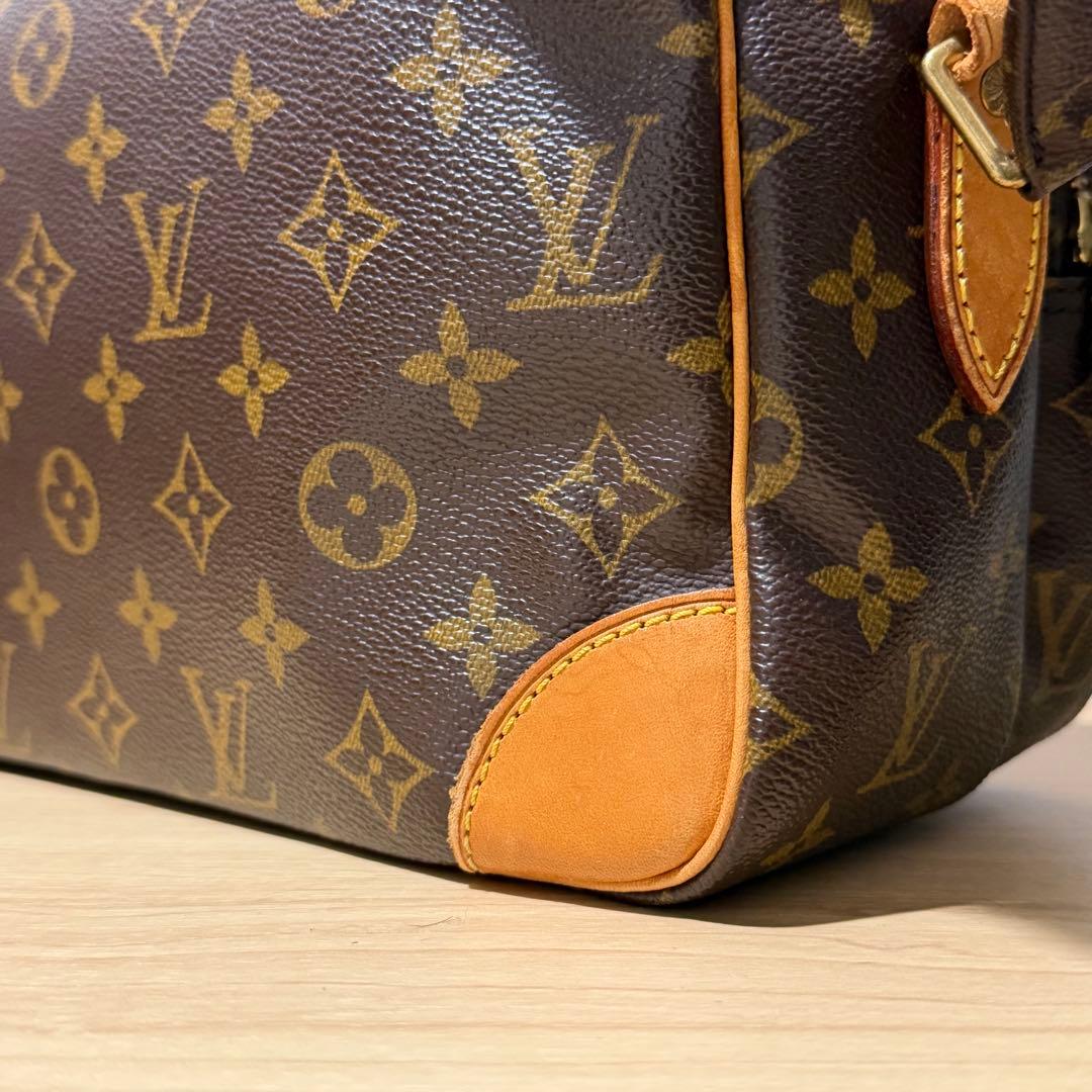 状態良好 ルイヴィトン モノグラム ナイル ショルダーバッグ