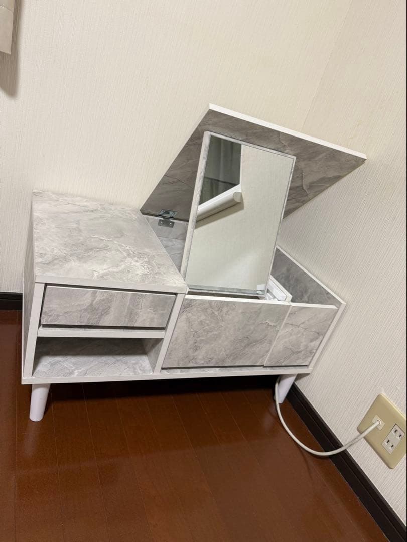 ドレッサー　リリオ