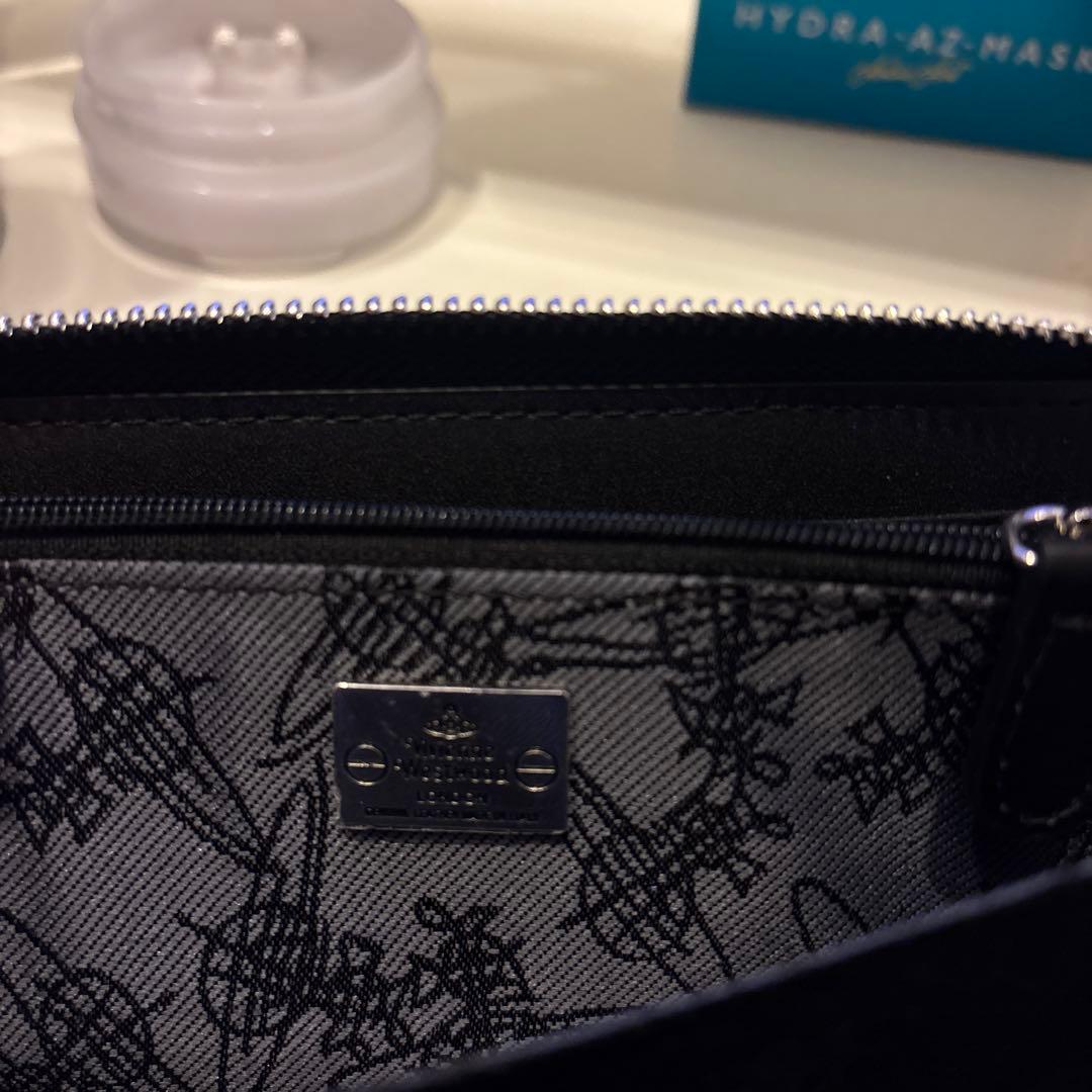 【超美品】Vivienne Westwood 長財布 マット 黒