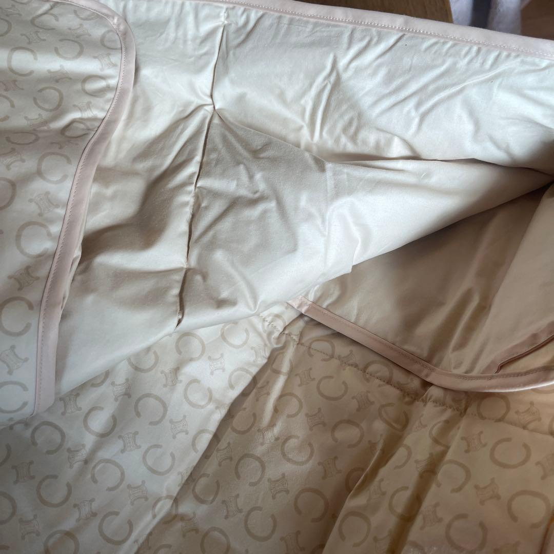 ☆*☆様 実家断捨離CELINE ダウンケット 150x200cm 新品