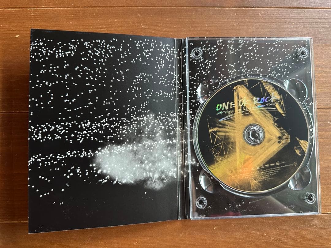 総額6万円相当！ワンオク⭐︎DVD & CD 15枚セット！今だけ大幅値下げ！！