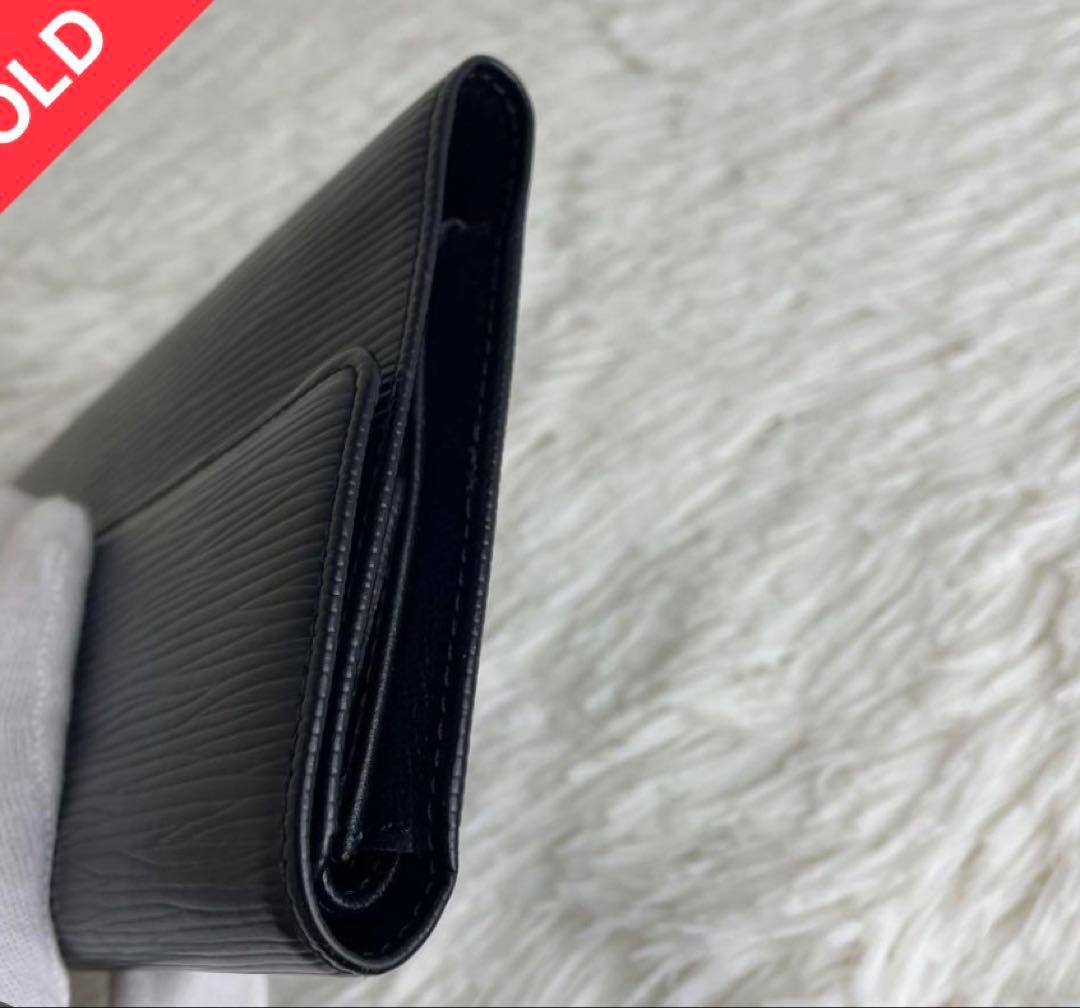 Louis Vuitton ブラック 長財布 エピレザー