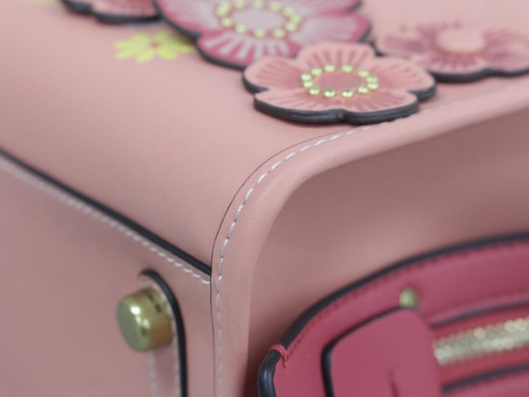 ■完売品極美品 コーチ C8510 ローグ バッグ25 ティーローズ レザー