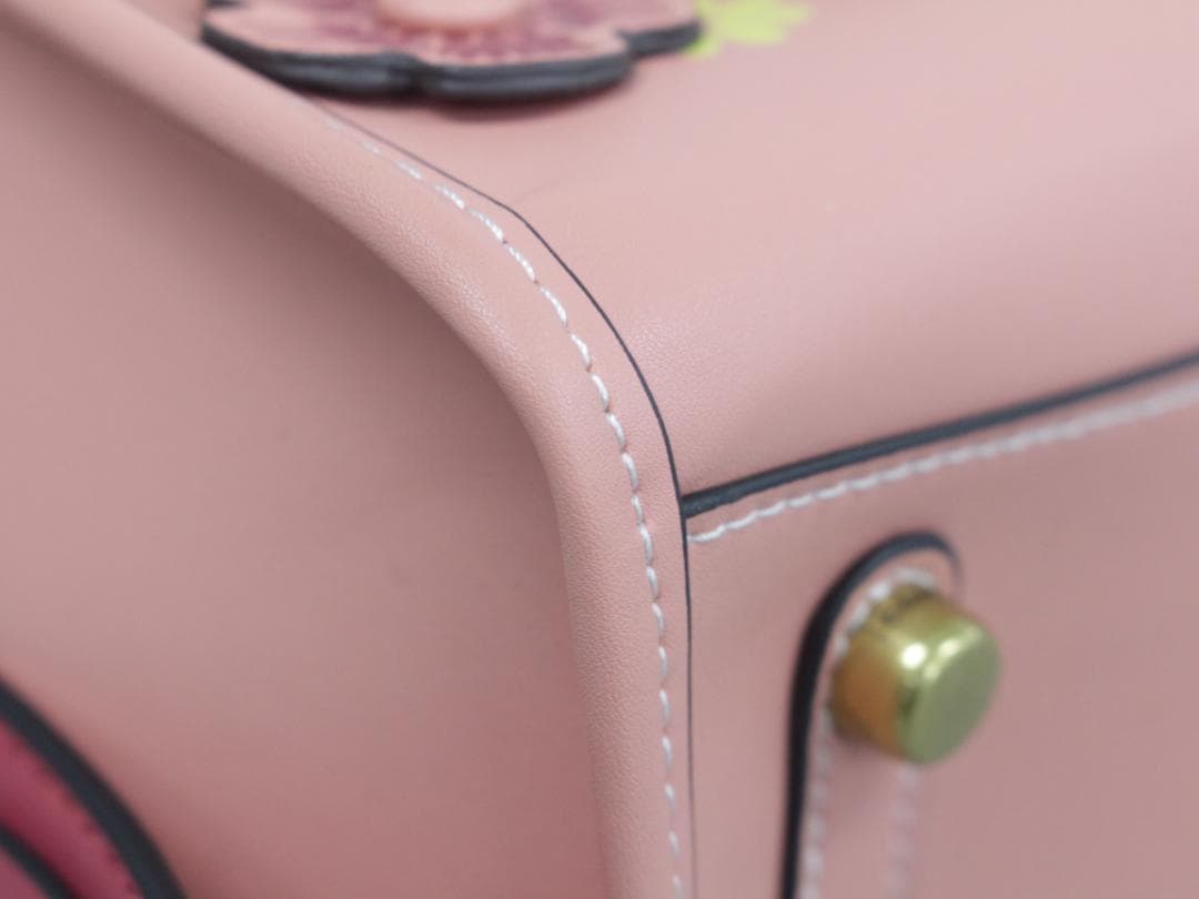 ■完売品極美品 コーチ C8510 ローグ バッグ25 ティーローズ レザー