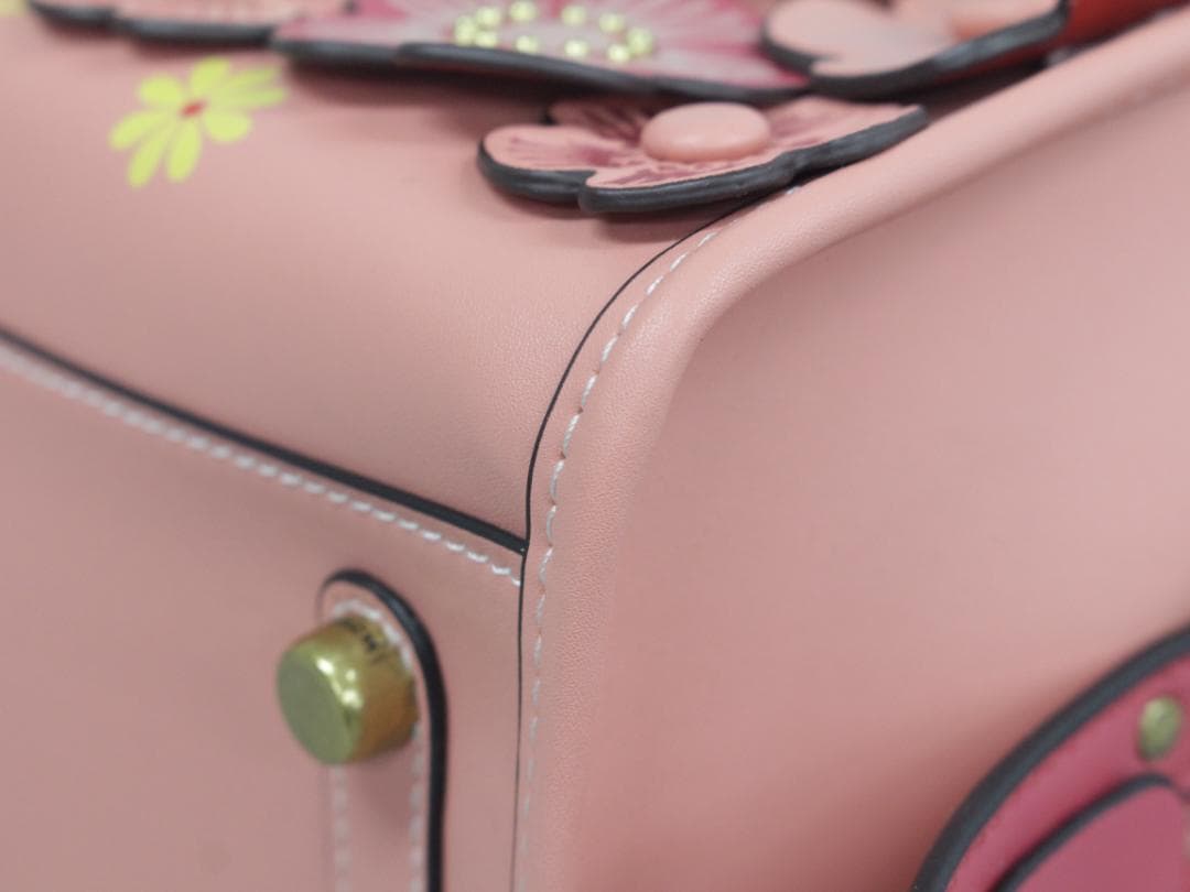 ■完売品極美品 コーチ C8510 ローグ バッグ25 ティーローズ レザー