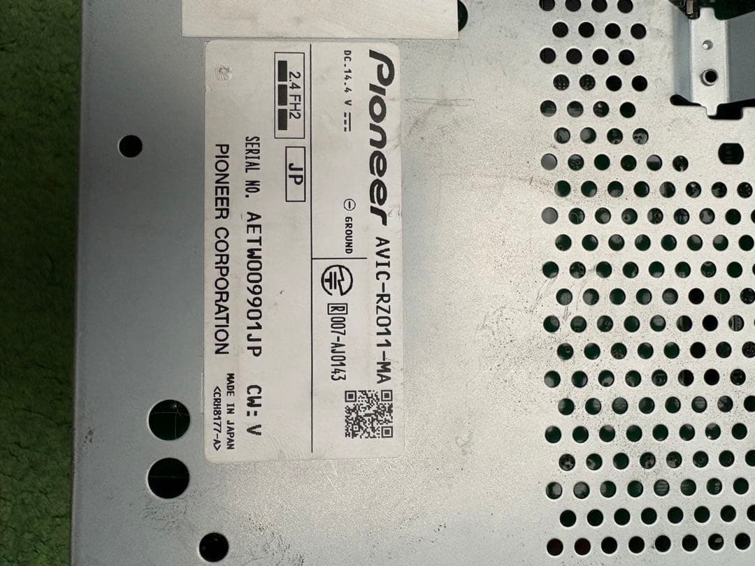 AVIC-RZ011 カーナビゲーションシステム