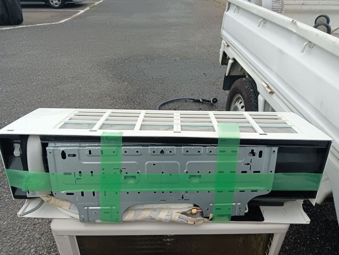 東芝・ルームエアコン大清快F-PBKシリーズRAS-F221PBK・2020年製