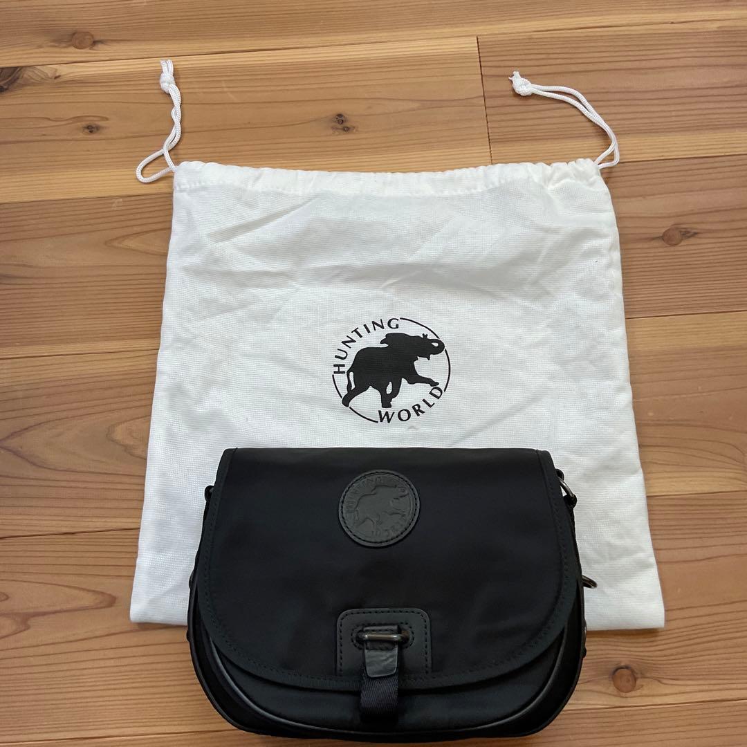 HUNTING WORLD ショルダーバッグ 黒