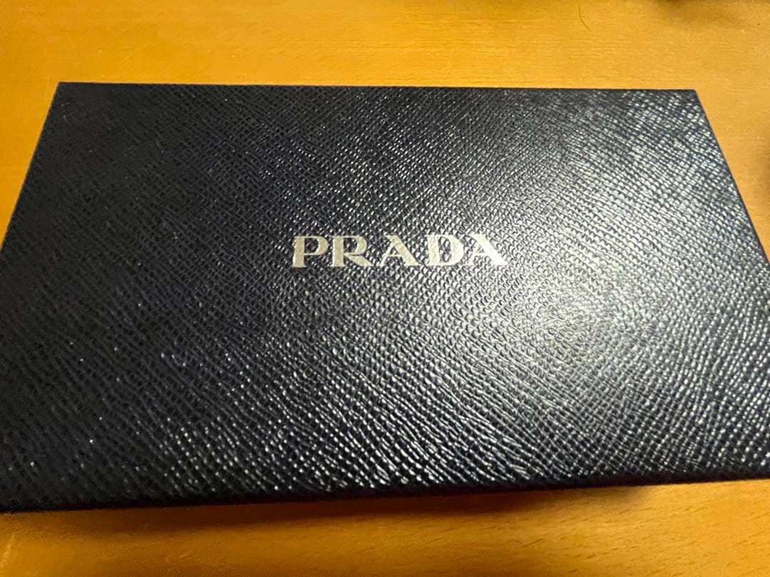 PRADA サフィアーノマルチカラー長財布　ブラック　ピンク