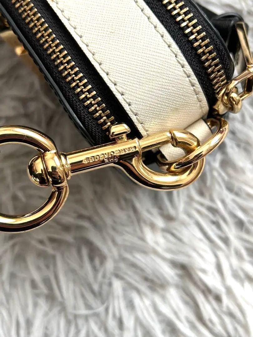 美品 最終価格 MARC JACOBS ショルダーバッグ スナップショット