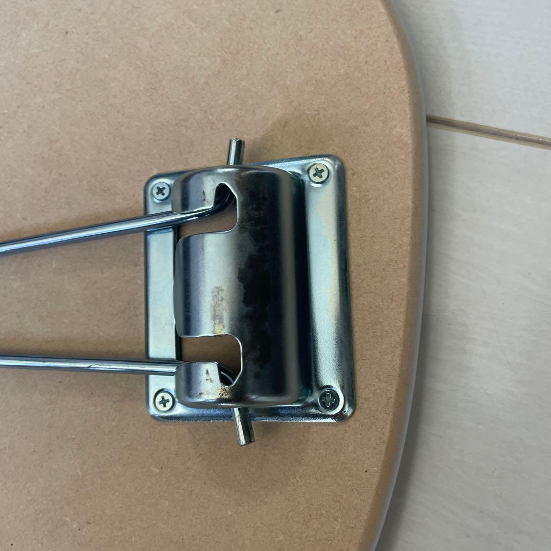 ヒスミニテーブル