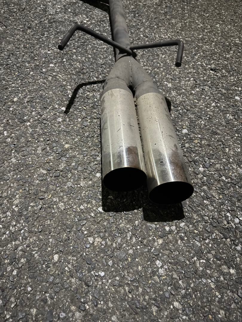 クラウン、マークx等、片側2本だしリアピースストレート