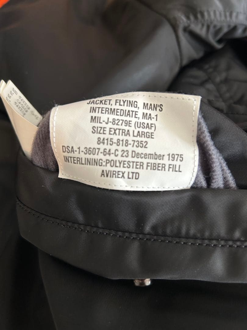AVIREX ブラック MA-1ジャケット　XL