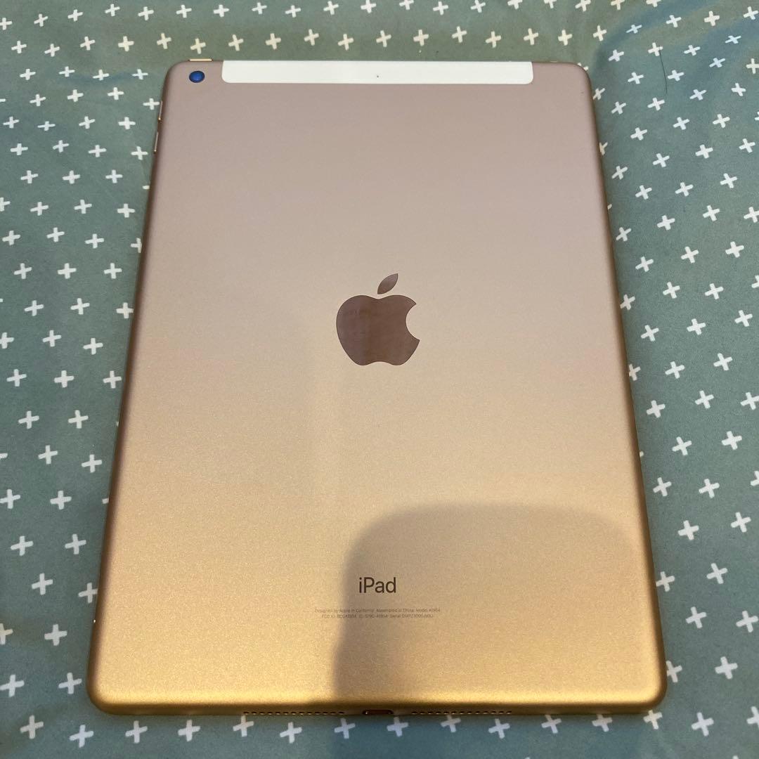 Apple iPad (第６世代)32GBゴールド　バッテリー容量96%