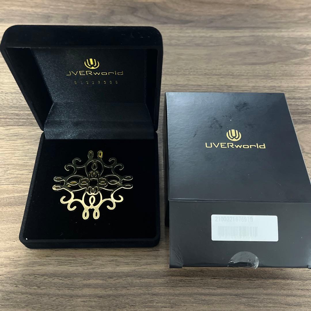 Anniv.Uwブローチ