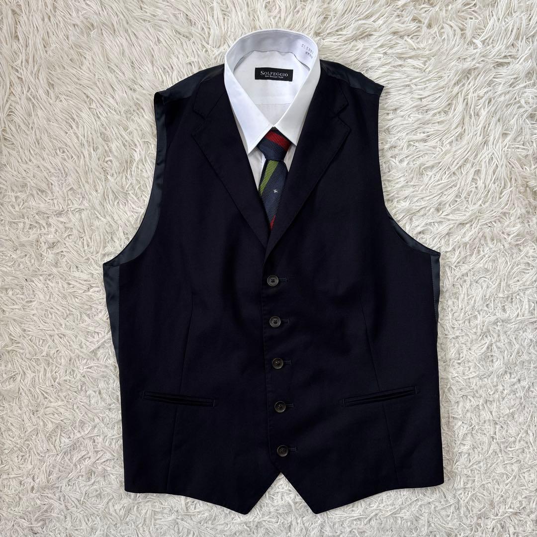 【アレキサンダージュリアン】プラチナムリッチ　スーパー140 3ピース　A5 M