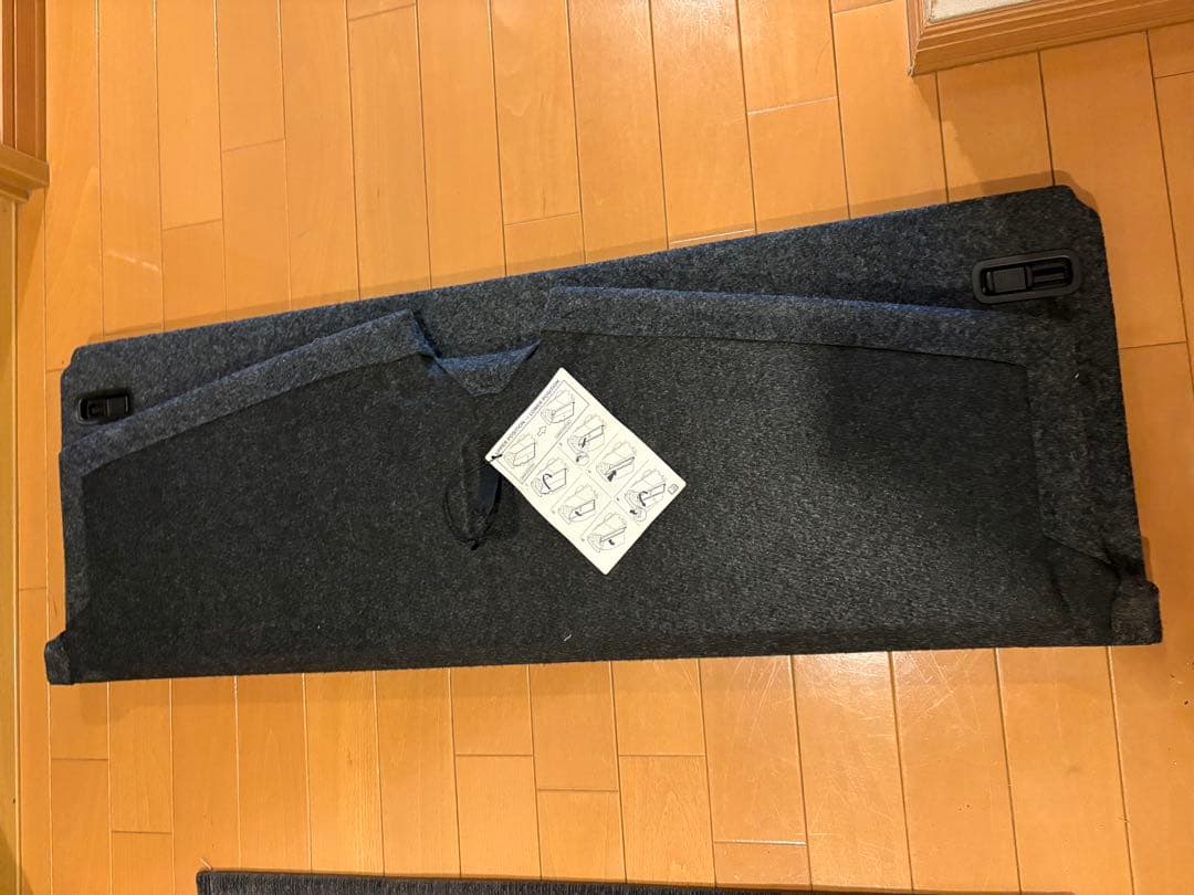 日産ノート純正　E12 マルチラゲッジボード　中古美品