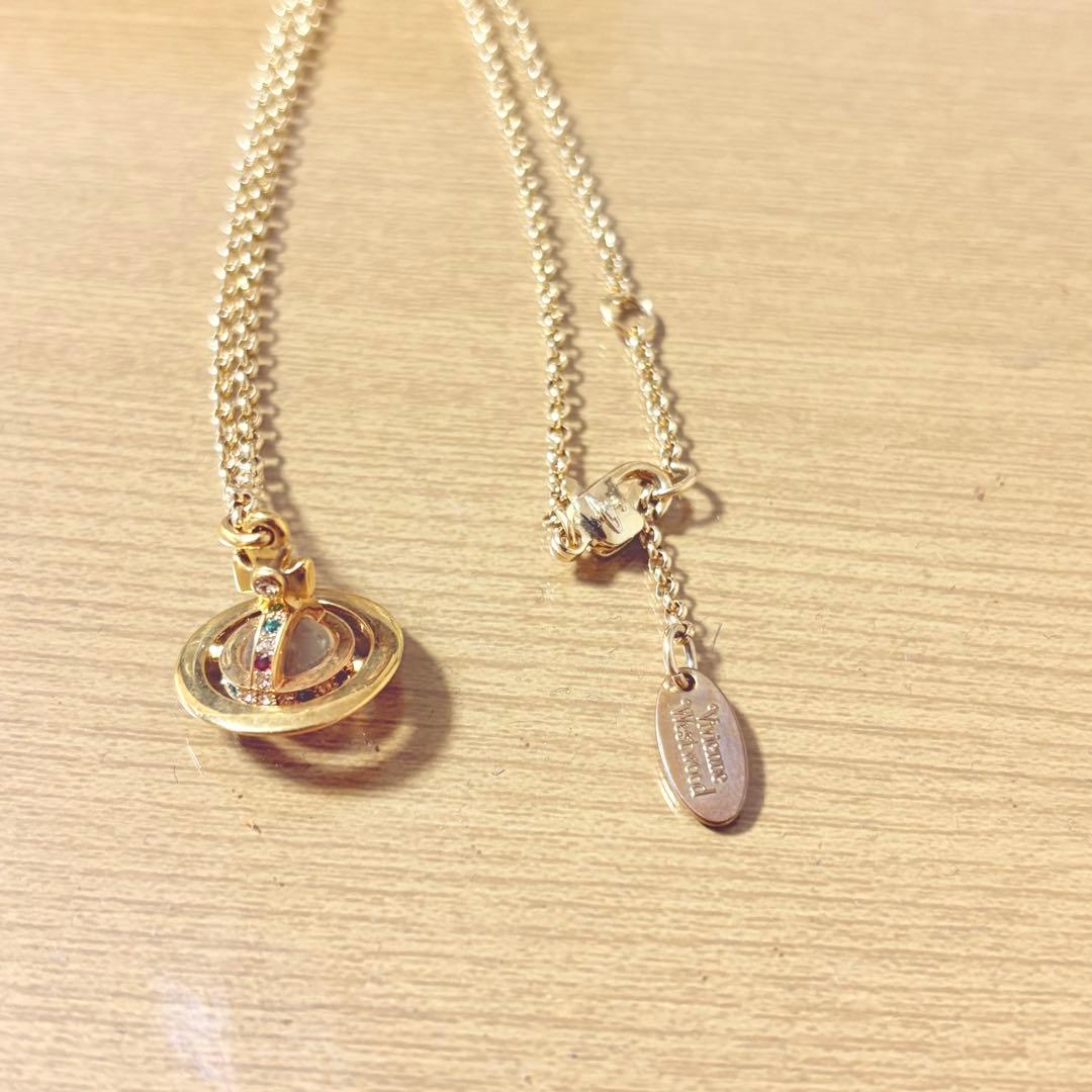 Vivienne Westwoodヴィヴィアンウエストウッド　オーブ　ネックレス