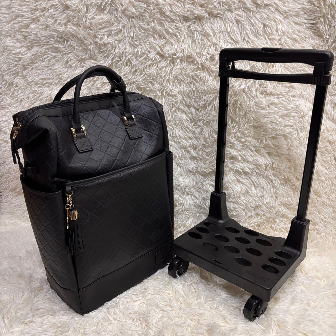 くぅ様向け【未使用級】スワニー　ダイヤキルト型押し　キャリートート