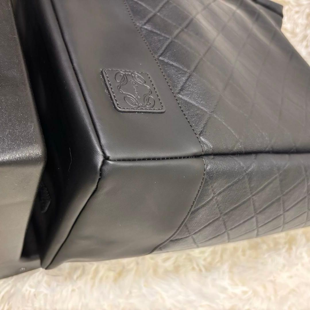 くぅ様向け【未使用級】スワニー　ダイヤキルト型押し　キャリートート