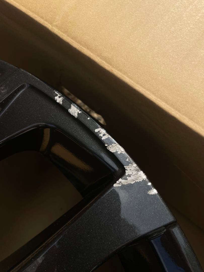 クラウンエステート　1本のみ純正アルミホイール　キャップ無し21インチ