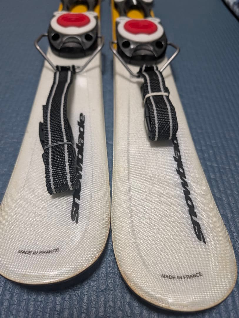 SALOMONショートスキー 99㌢　イエロー✕ホワイト　 バインディング付き