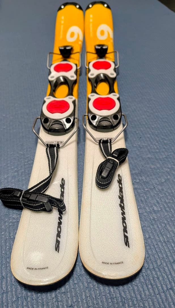 SALOMONショートスキー 99㌢　イエロー✕ホワイト　 バインディング付き