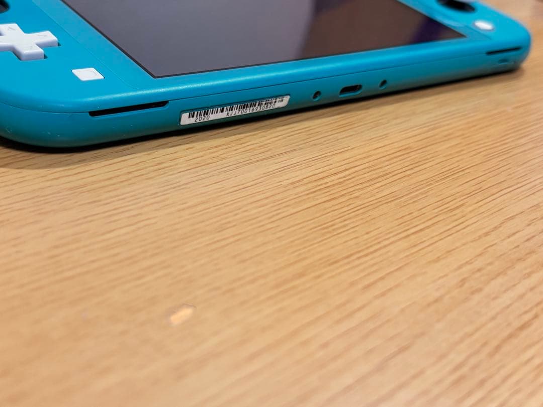 優良品 Nintendo Switch Lite ターコイズ 箱付き