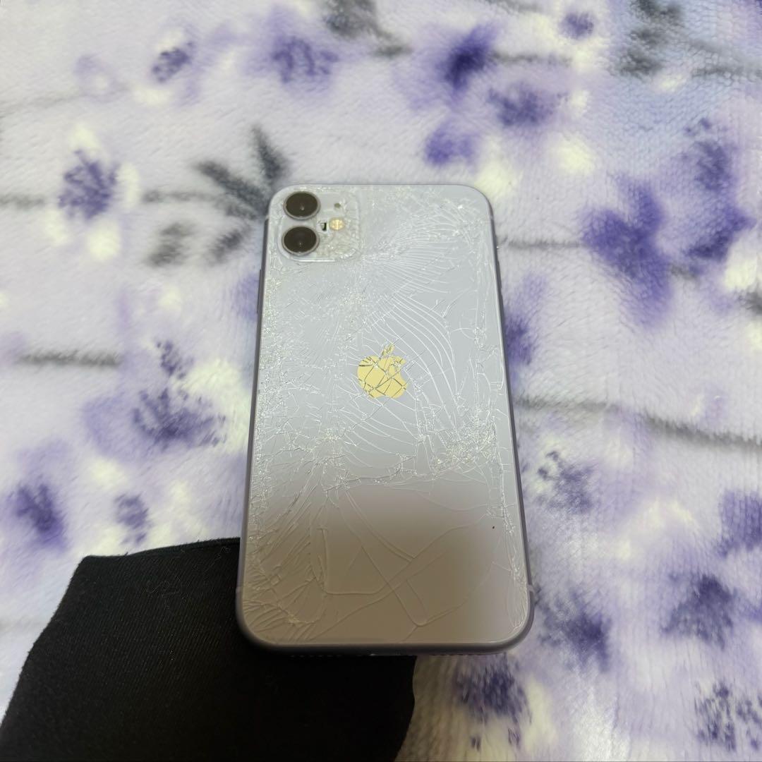 iPhone 11 64GB SIMフリー 背面割れ 動作確認済み