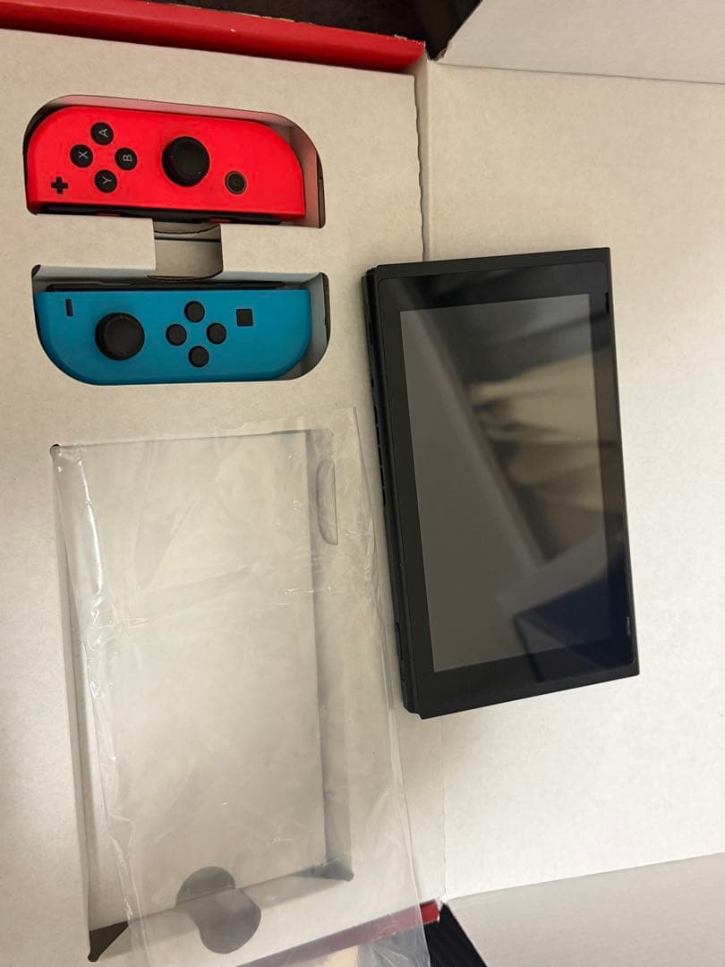 Nintendo Switch 本体 レッドブルー ジョイコン