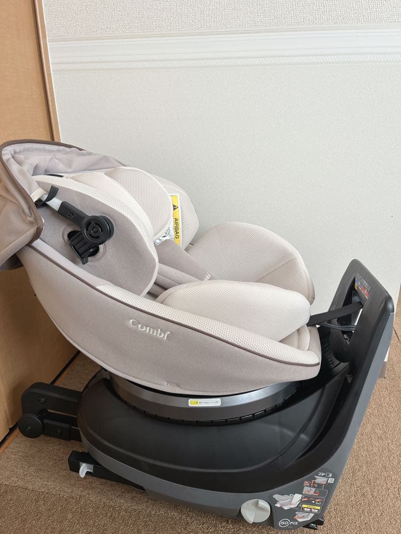 クルムーヴスマートISOFIX エッグショック tete a tete