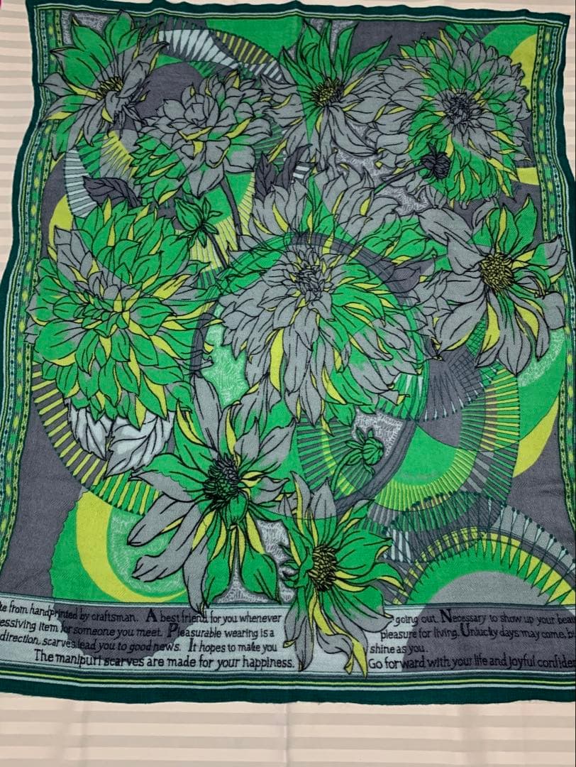 manipuri ウールシルクストールヘリンボーン織　ダリアロンド　ダリア柄