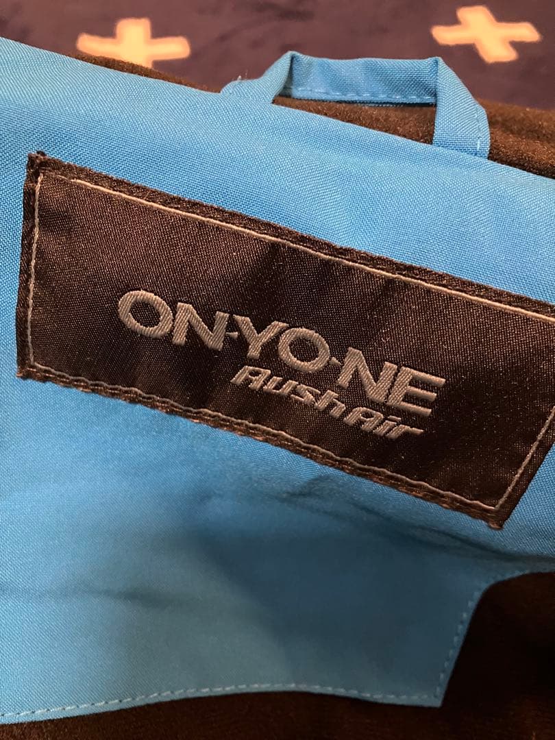 ON-YO-NEスキーウェア