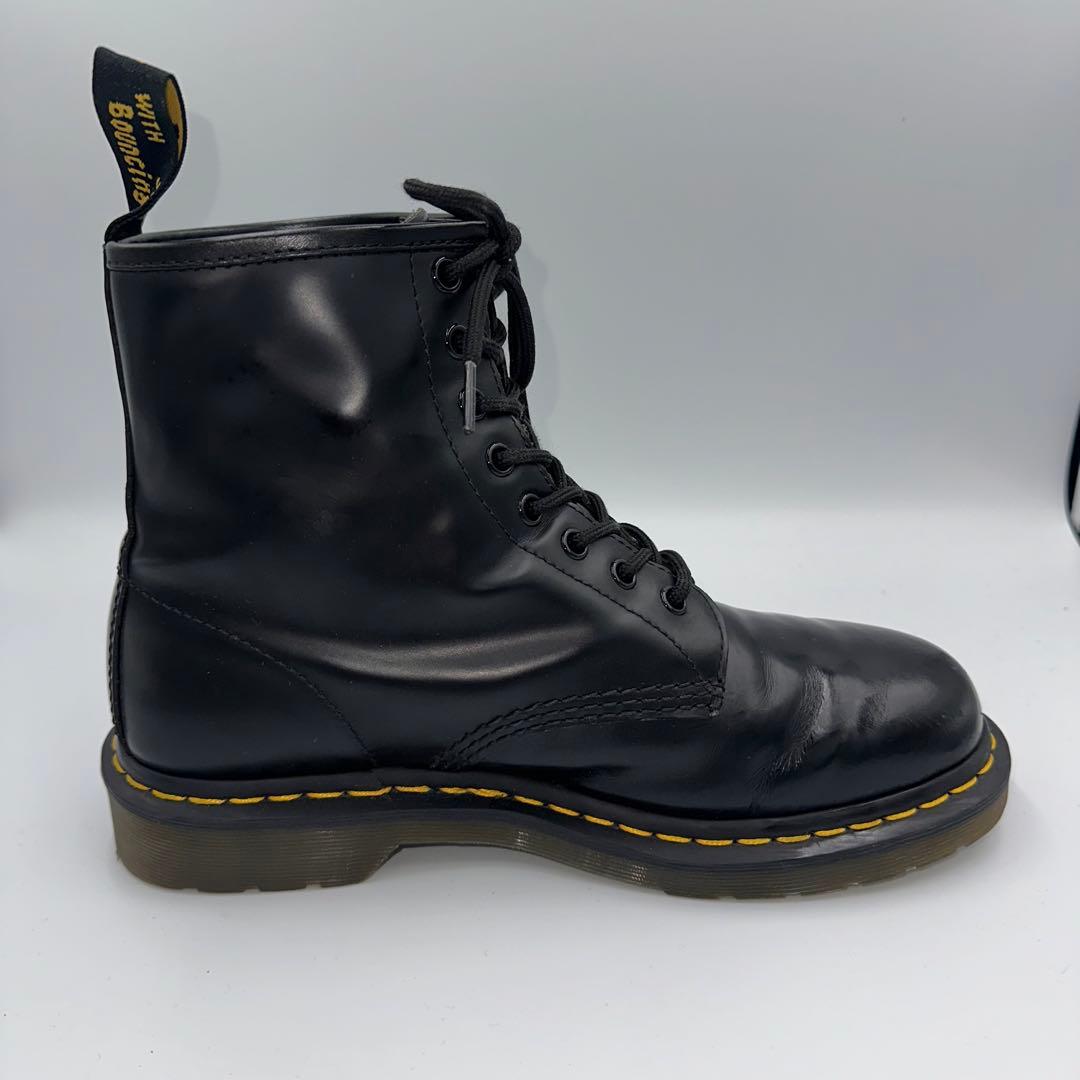 ドクターマーチン Dr.Martens ブラック UK7 8ホール