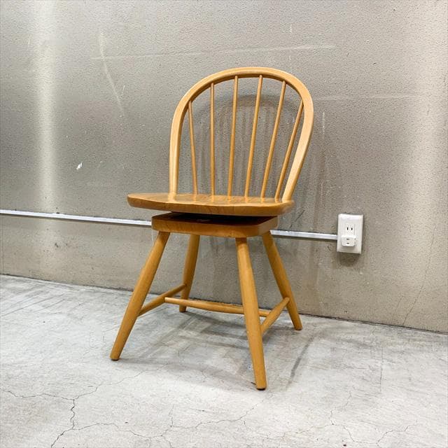 オールドキツツキ（飛騨産業家具）ウィンザー回転チェア③
