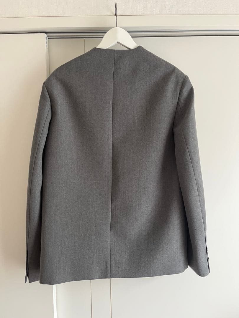 JACQUEMUS ノーカラージャケット