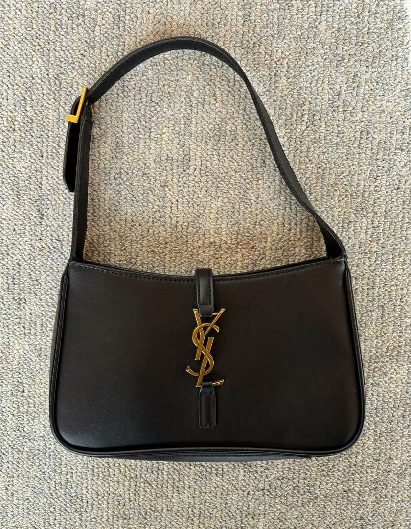 YSL サンローラン ショルダーバッグ ル サンカセット