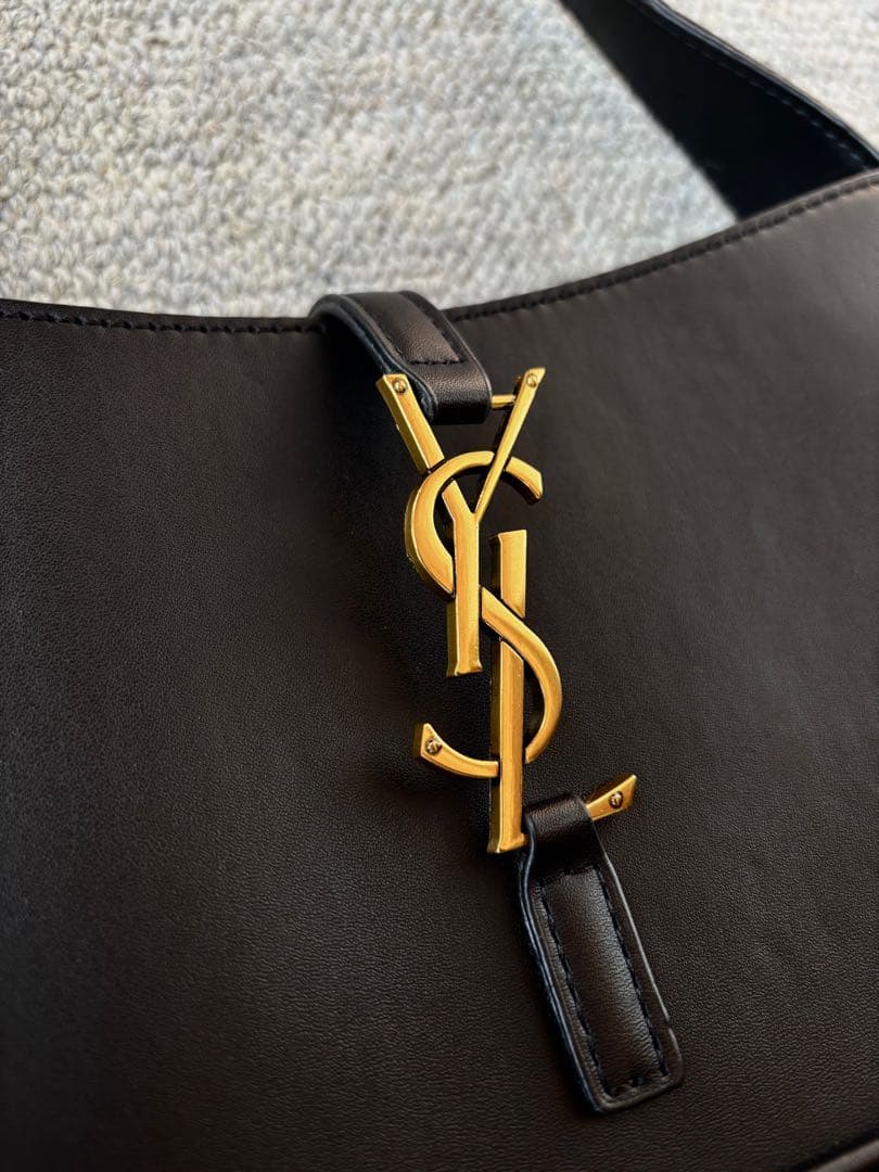 YSL サンローラン ショルダーバッグ ル サンカセット