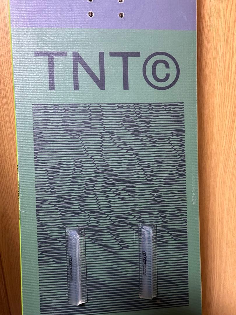 FNTC TNTC 150 スノーボード
