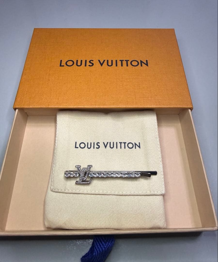 Louis Vuitton クリスタルヘアピン