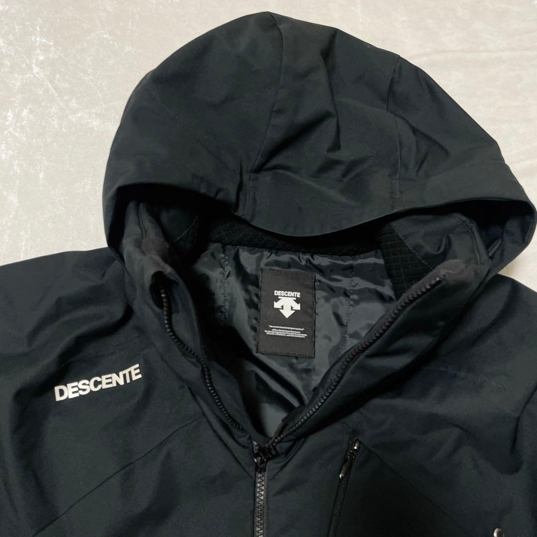 相談中デサント DESCENTE JACKET XO 黒　青