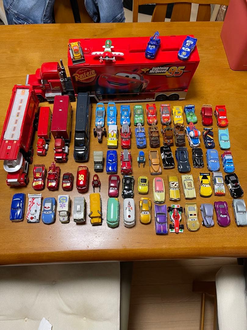 カーズ ミニカーセット マックトレーラー
