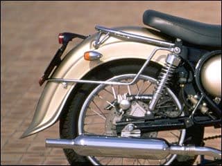 シックデザイン　エストレヤ　ビンテージフェンダー　リア