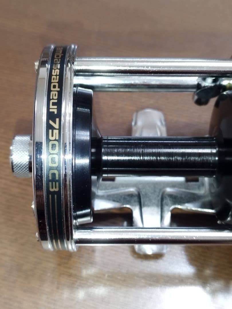 Abu Garcia Ambassadeur 7500c3（右巻き）
